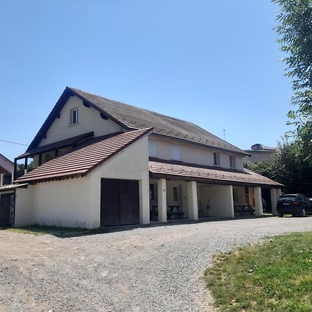 Gogo Location 1 Apartment Forest-Saint-Julien Екстериор снимка