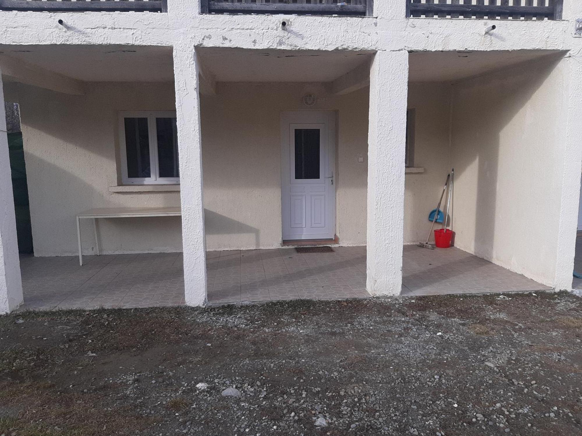 Gogo Location 1 Apartment Forest-Saint-Julien Екстериор снимка