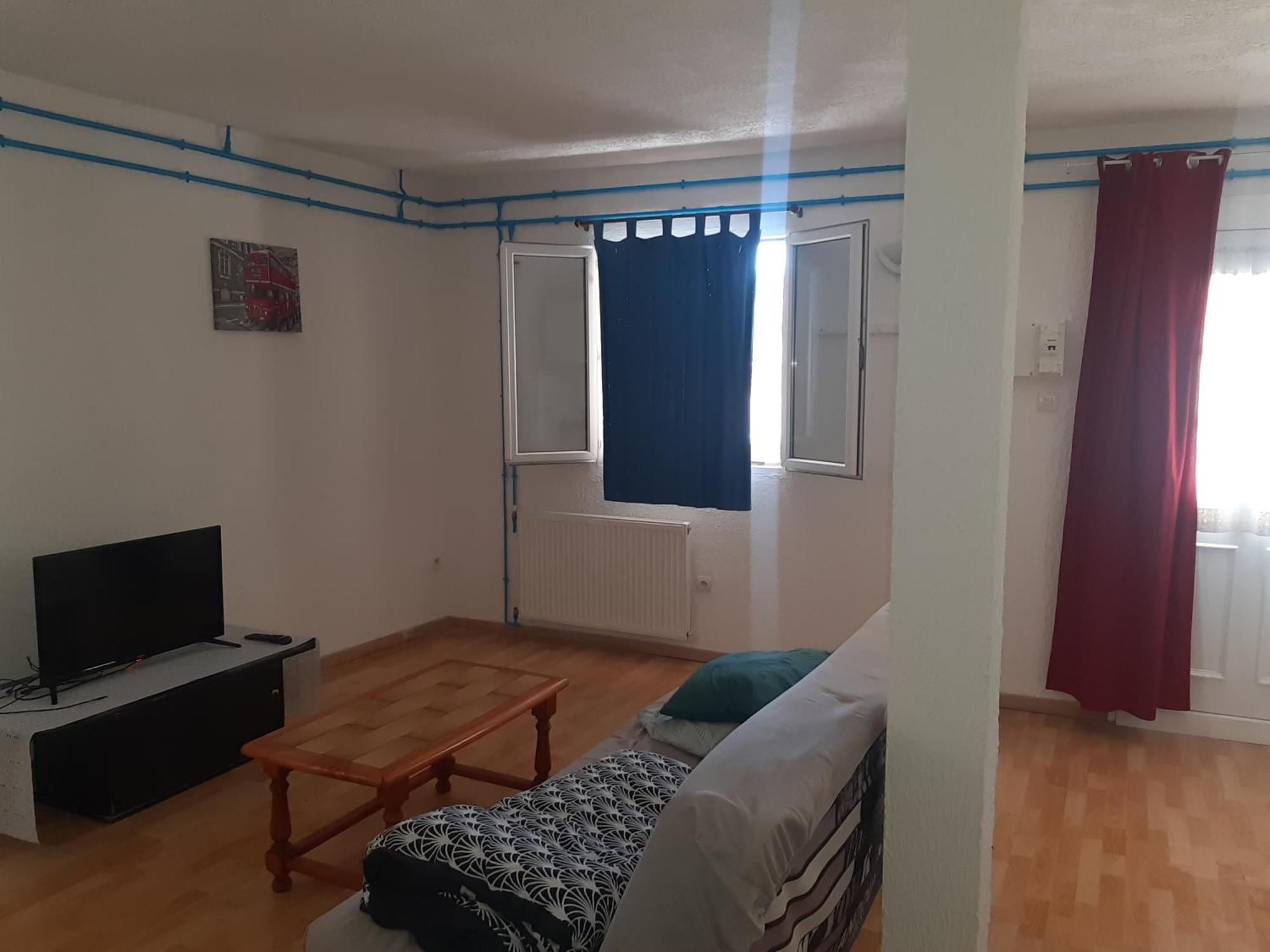 Gogo Location 1 Apartment Forest-Saint-Julien Екстериор снимка