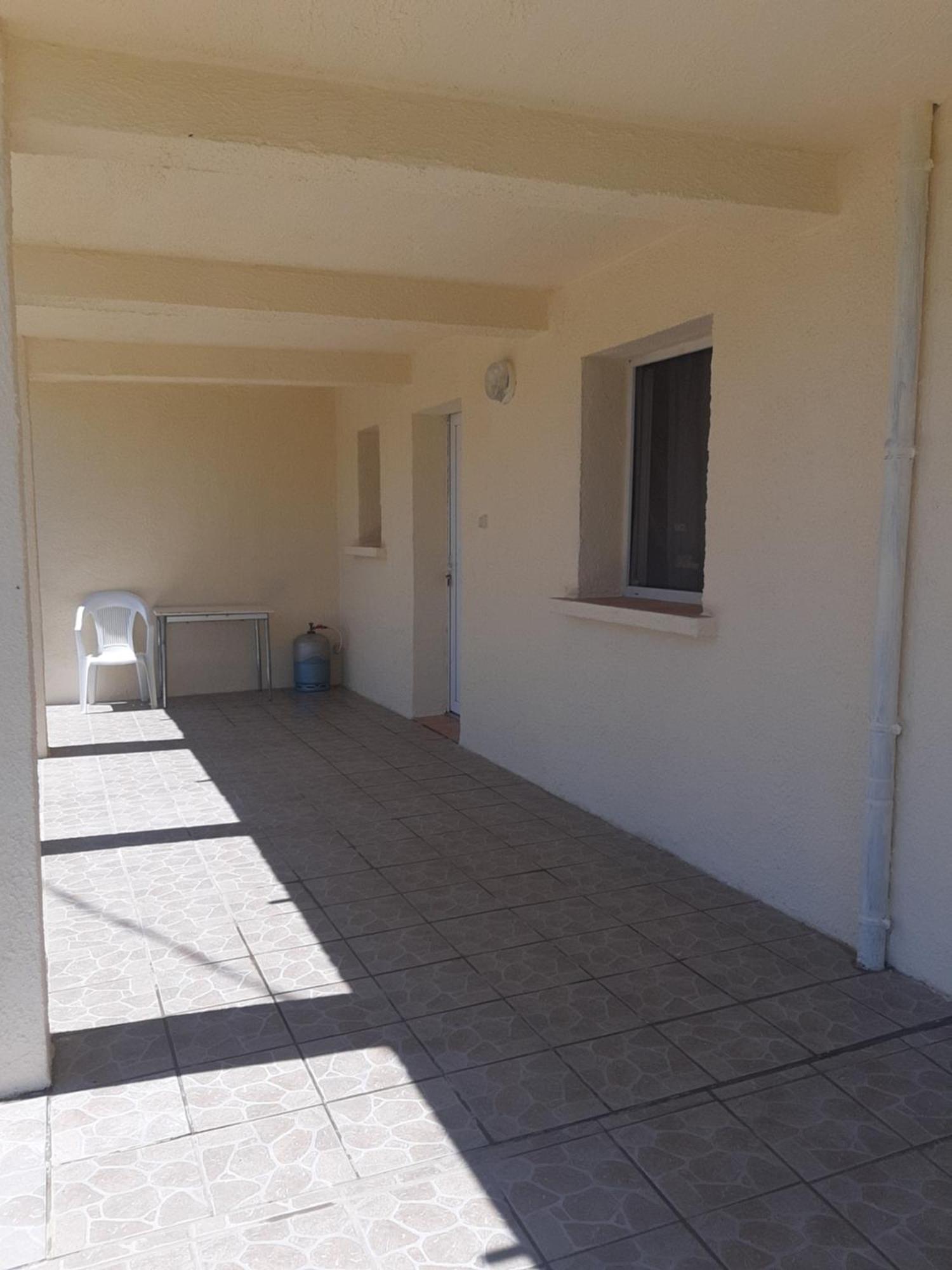 Gogo Location 1 Apartment Forest-Saint-Julien Екстериор снимка